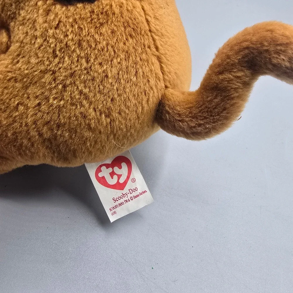 Ty Beanie Babies Scooby-Doo Christmas Santa Hat Plush Dog 2010 Hanna-Barbera